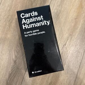 BRAND NEW Cards Against Humanity Canada Edition